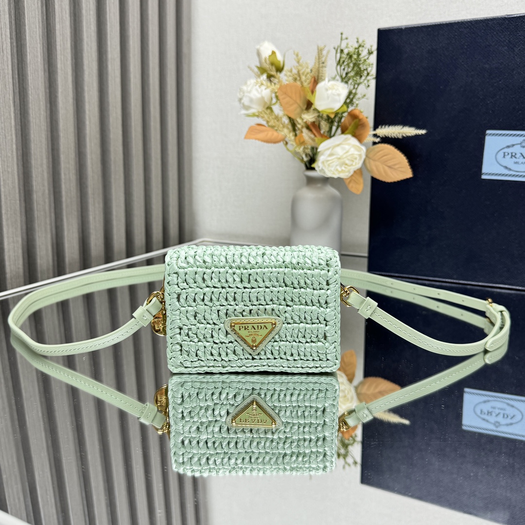 Pra*a satchel bags